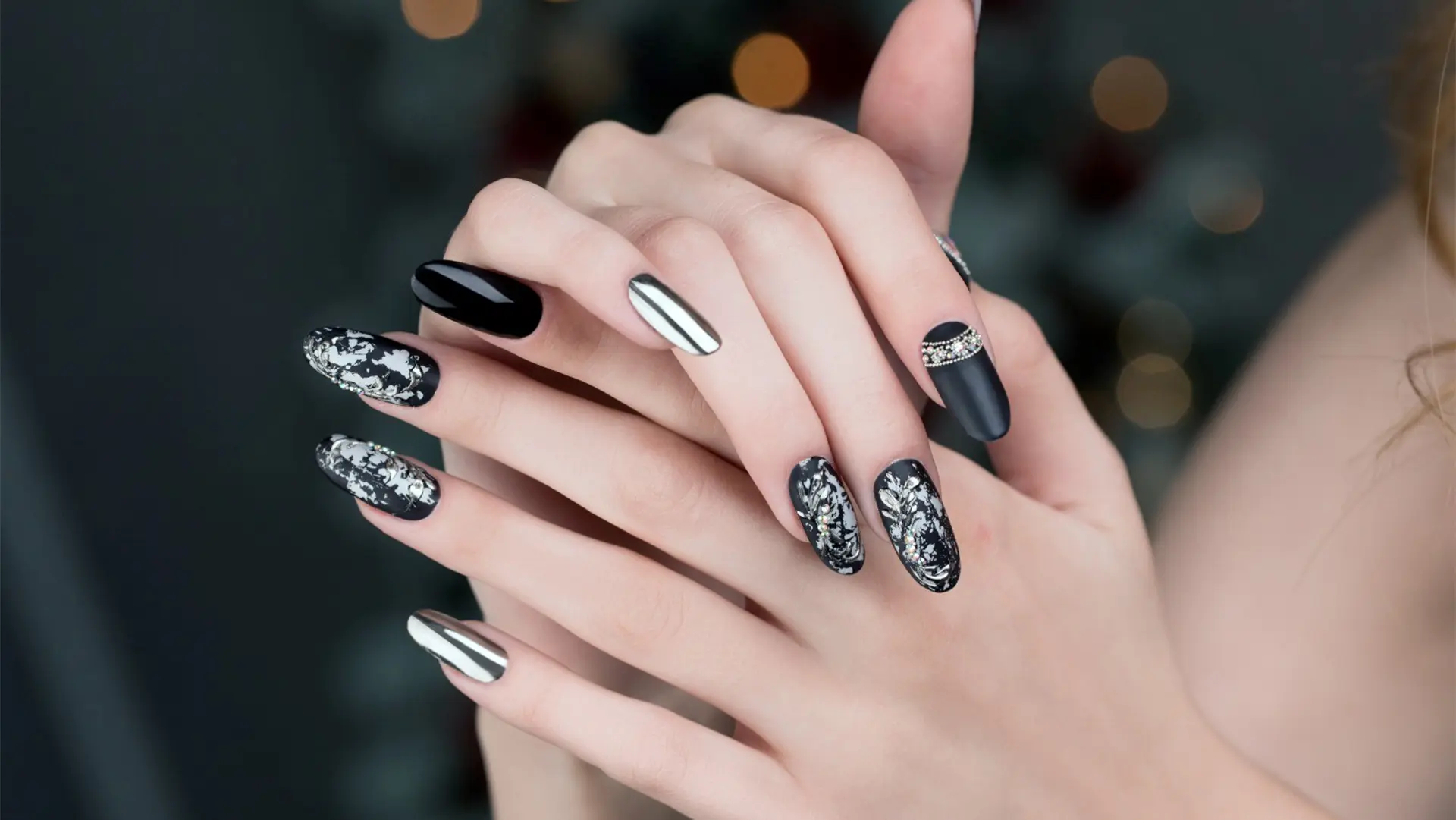 Bademler Protez Tırnak